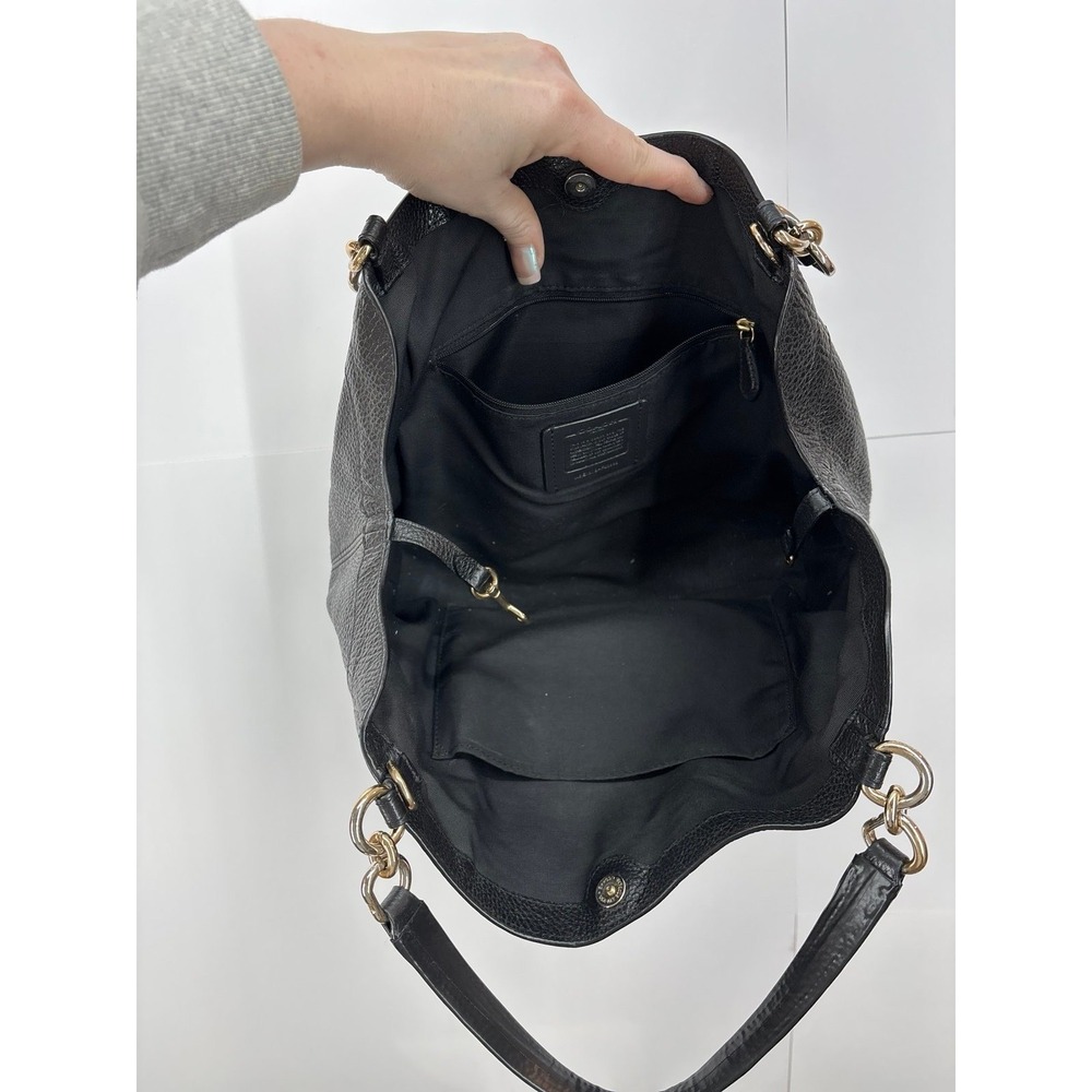 Coach Lexy Shoulder Bag (16x9) Hobo style - Picture 7 of 12